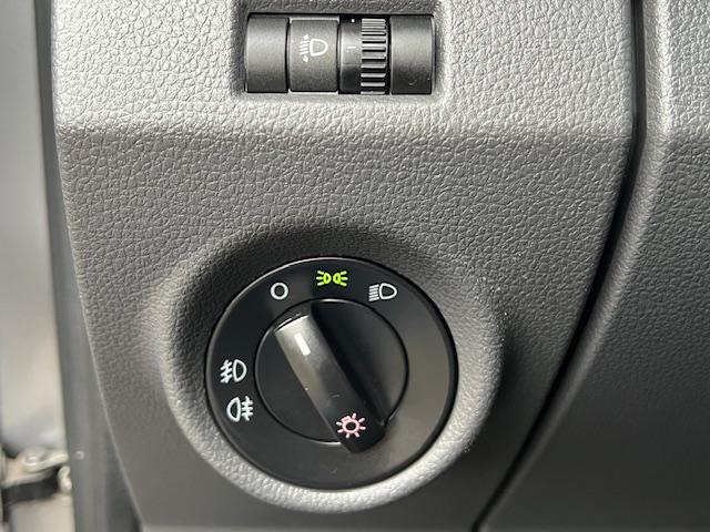 CLDA automobiles VOLKSWAGEN  2.0 L TDI 163 CH TRENDLINE DBLE CAB N°2546