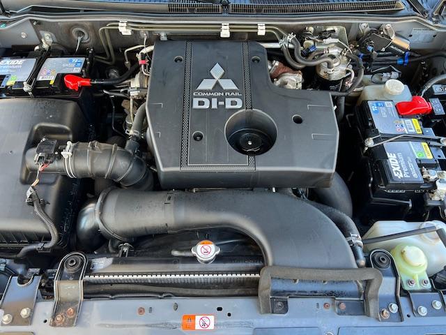 CLDA automobiles MITSUBISHI  3.2 L DID INSTYLE BVA 190 CH 5p, 7pl, N°2561