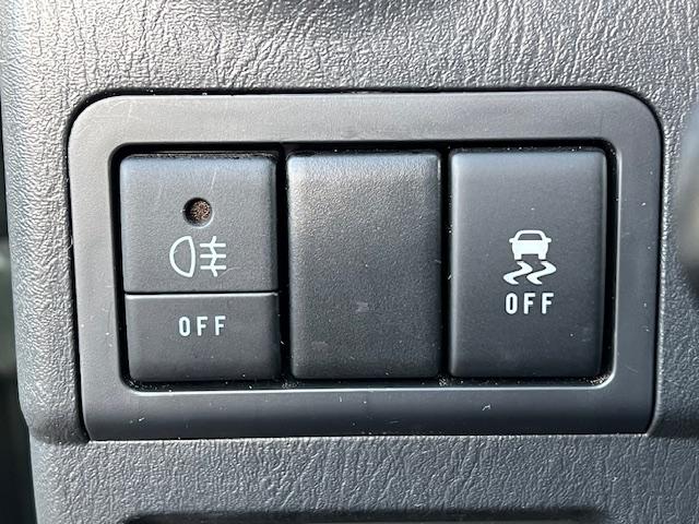 CLDA automobiles SUZUKI   1.3 L DVVT 4WD 4PL N°2559