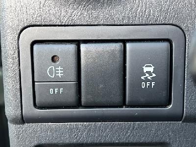 clda auto SUZUKI   1.3 L DVVT 4WD 4PL N°2559