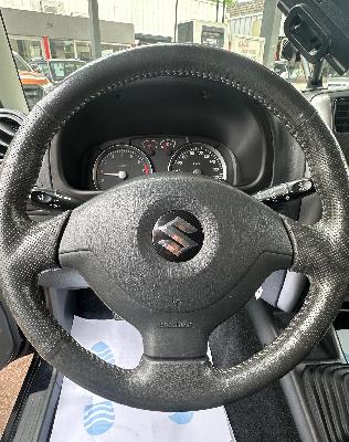 clda auto SUZUKI  1.3 L VVTI STYLE 4WD 4 PLACES E85