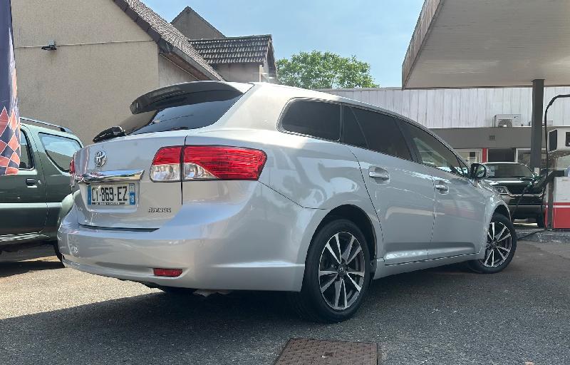 CLDA automobiles TOYOTA  2.0 L D4D LIMITED EDITION 124CH