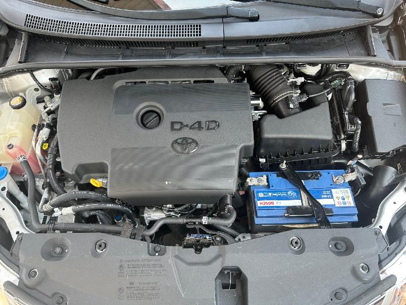 CLDA automobiles TOYOTA  2.0 L D4D LIMITED EDITION 124CH