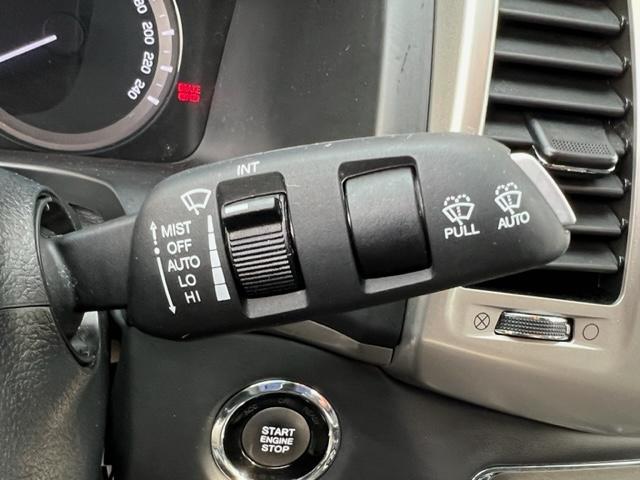 CLDA automobiles SSANGYONG  SPORTS 2.2 L E-XDI 4WD LUXE BVA 4P 181 CH N°2581