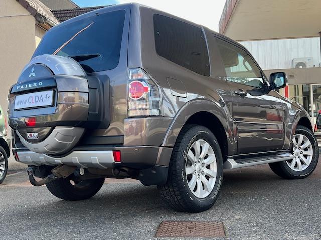 CLDA automobiles MITSUBISHI  3.2 L DID INTENSE BVA 200CH 3portes, 5 places N°2599