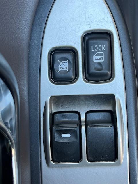 CLDA automobiles MITSUBISHI  3.2 L DID INTENSE BVA 200CH 3portes, 5 places N°2599