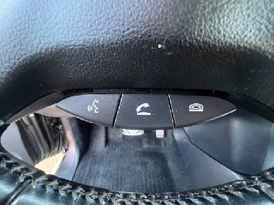 clda auto MITSUBISHI  3.2 L DID INTENSE BVA 200CH 3portes, 5 places N°2599