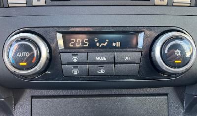 clda auto MITSUBISHI  3.2 L DID INTENSE BVA 200CH 3portes, 5 places N°2599