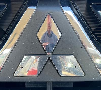 clda auto MITSUBISHI  3.2 L DID INTENSE BVA 200CH 3portes, 5 places N°2599