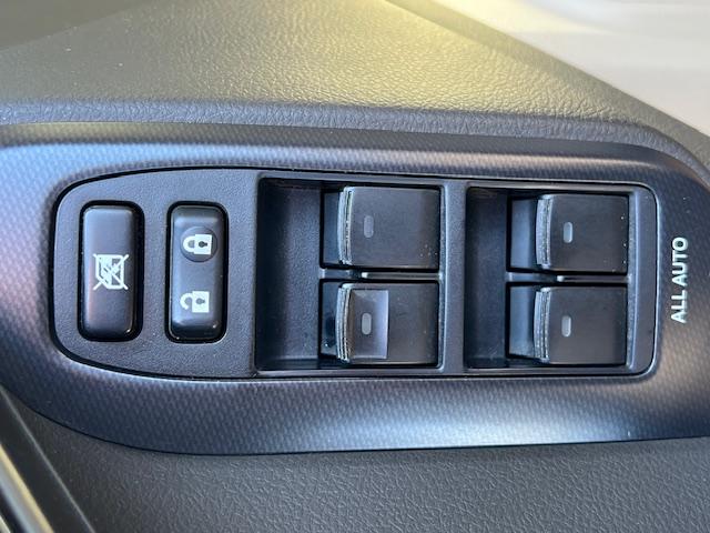 CLDA automobiles TOYOTA   3.0L KDJ150 VXE BVA 5P 190 ch N°2606