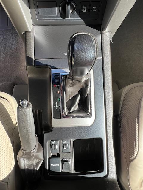 CLDA automobiles TOYOTA   3.0L KDJ150 VXE BVA 5P 190 ch N°2606