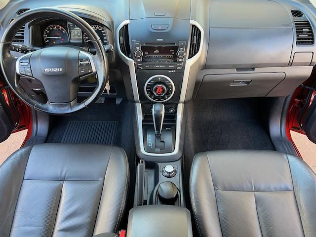 CLDA automobiles ISUZU  2.5 L BITDI CREW QUASAR BVA  163 CH N°2605