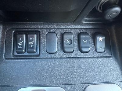 clda auto MITSUBSHI   3.2 L DID EDITION 20 BVA  5p, 7pl N°2603