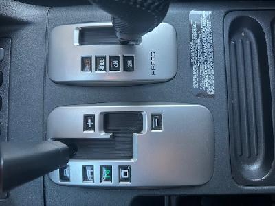 clda auto MITSUBSHI   3.2 L DID EDITION 20 BVA  5p, 7pl N°2603