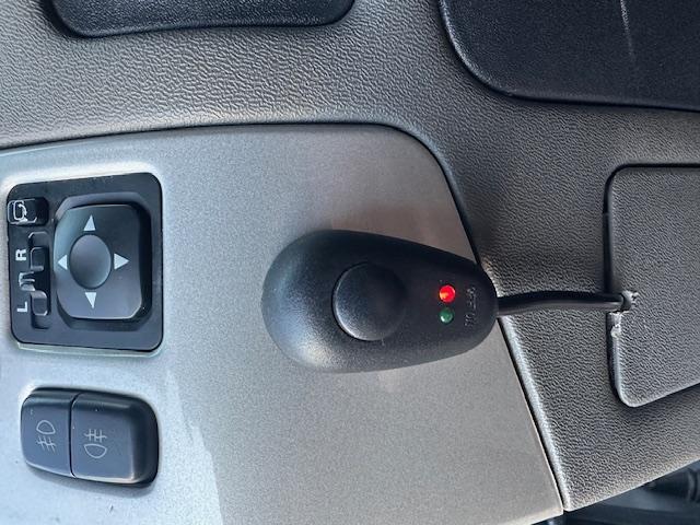 CLDA automobiles MITSUBISHI  3.2 L DID DAKAR 160 CH 5P 7PL BV5 N°2613