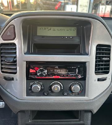 clda auto MITSUBISHI  3.2 L DID DAKAR 160 CH 5P 7PL BV5 N°2613