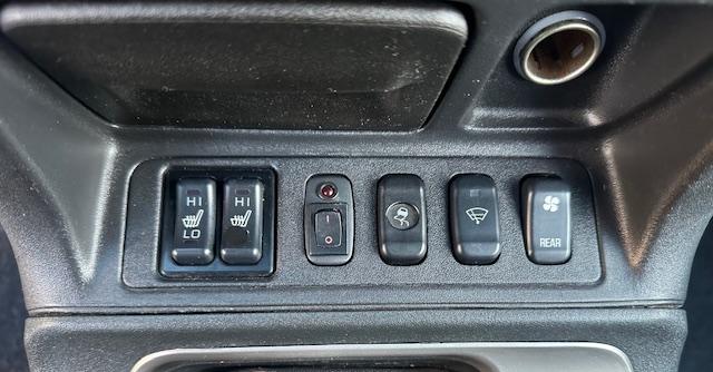 CLDA automobiles MITSUBISHI  3.2 L DID DAKAR 160 CH 5P 7PL BV5 N°2613