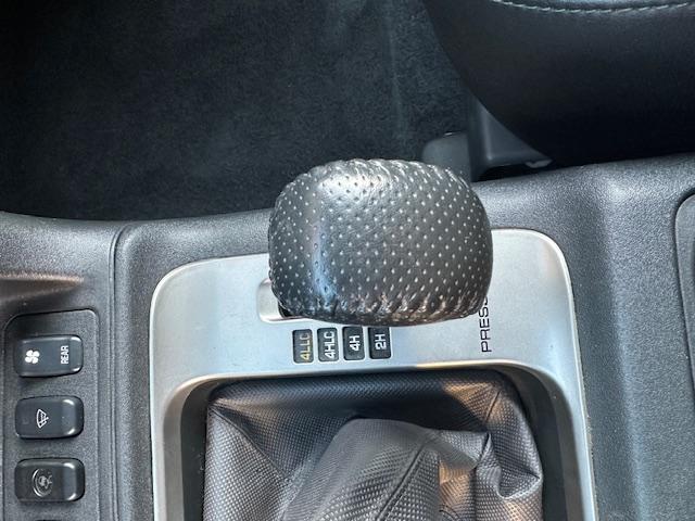 CLDA automobiles MITSUBISHI  3.2 L DID DAKAR 160 CH 5P 7PL BV5 N°2613