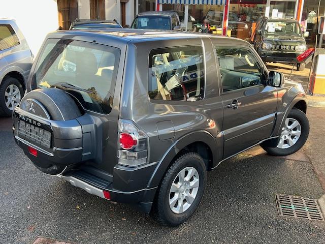 CLDA automobiles MITSUBISHI  3.2 L DID INVITE BV5 200 CH N°2616