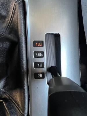 clda auto MITSUBISHI  3.2 L DID INVITE BV5 200 CH N°2616