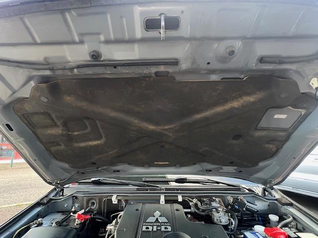 CLDA automobiles MITSUBISHI  3.2 L DID INVITE BV5 200 CH N°2616