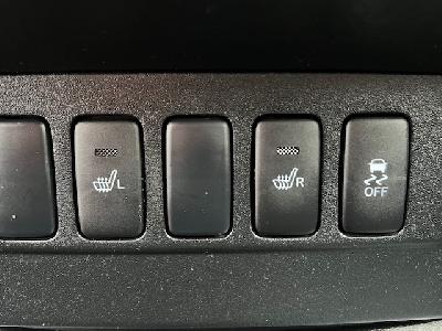 clda auto TOYOTA    3.0 L D4D EXECUTIVE 171CH BVA N°2623