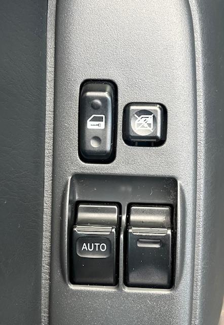 CLDA automobiles TOYOTA   2.0 L VVTI 4WD BVA 3P N°2620