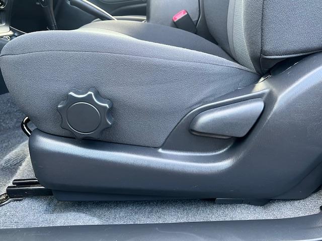 CLDA automobiles TOYOTA   2.0 L VVTI 4WD BVA 3P N°2620