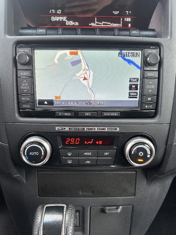 CLDA automobiles MITSUBISHI  3.2 L DID INSTYLE BVA EDITION 30 3P