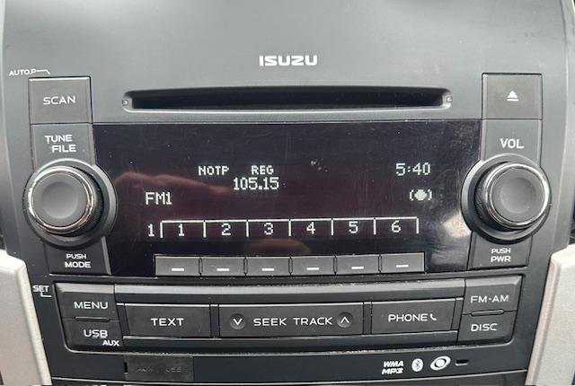 CLDA automobiles ISUZU  2.5 L BITDI CREW SOLAR BVA 163CH N°2628