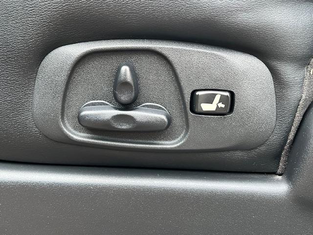 CLDA automobiles MITSUBISHI  3,2 DID DAKAR, BVA, 5 portes N°2632