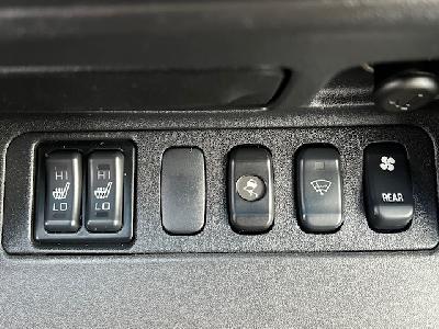 clda auto MITSUBISHI  3,2 DID DAKAR, BVA, 5 portes N°2632