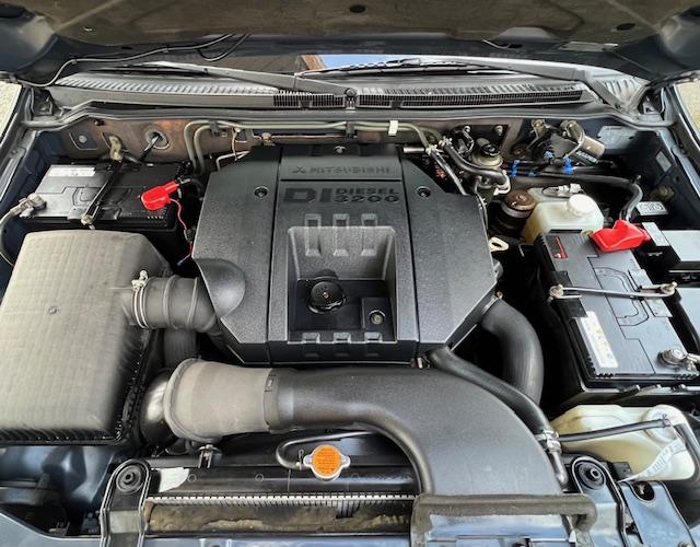 CLDA automobiles MITSUBISHI  3,2 DID DAKAR, BVA, 5 portes N°2632