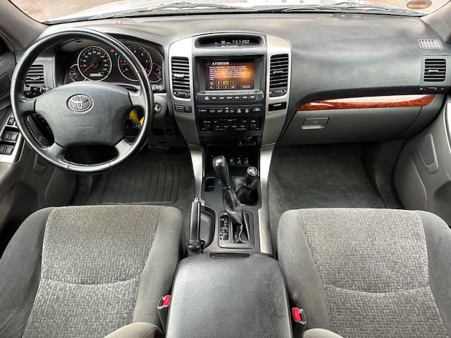 CLDA automobiles TOYOTA  3.0 L  KDJ 120 VXV BVA 5P N°2634