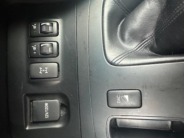 CLDA automobiles TOYOTA  3.0 L  KDJ 120 VXV BVA 5P N°2634