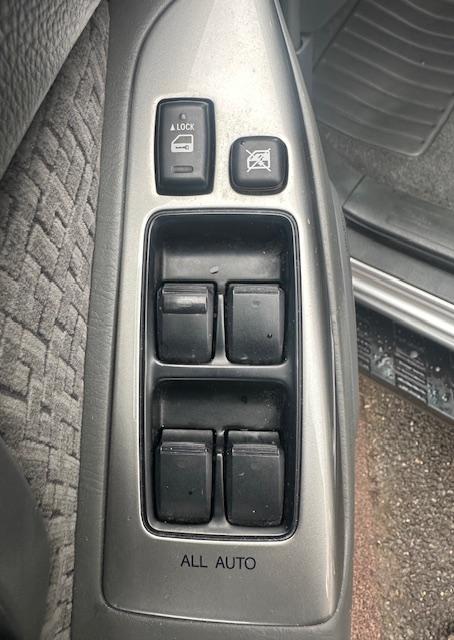 CLDA automobiles TOYOTA  3.0 L  KDJ 120 VXV BVA 5P N°2634