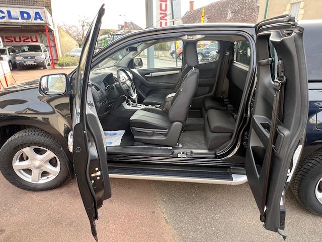CLDA automobiles ISUZU  SPACE CAB SOLAR PLUS BVA 2,5LBiTDI, 163 CH N°2630