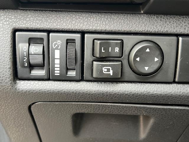 CLDA automobiles ISUZU  SPACE CAB SOLAR PLUS BVA 2,5LBiTDI, 163 CH N°2630