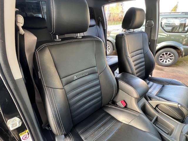 CLDA automobiles TOYOTA   3.0 L D4D INVINCIBLE DOUBLE CAB BV5 N°2636