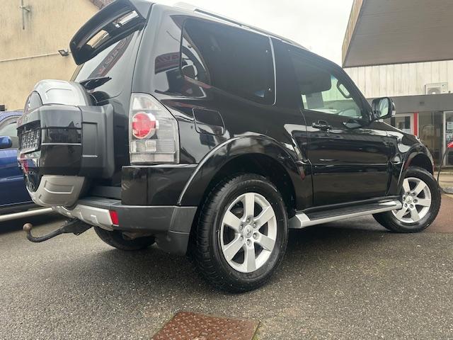 CLDA automobiles MITSUBISHI   3.2 L DID INTENSE 3P BV5 N°2627