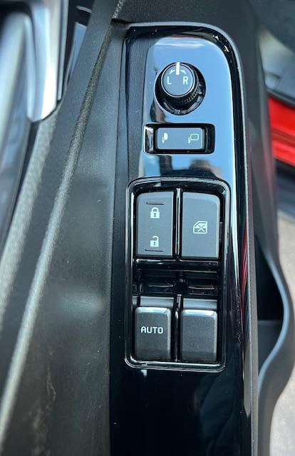 CLDA automobiles ISUZU  DDI 164 SPACE NITRO SPORT BVA N°2637