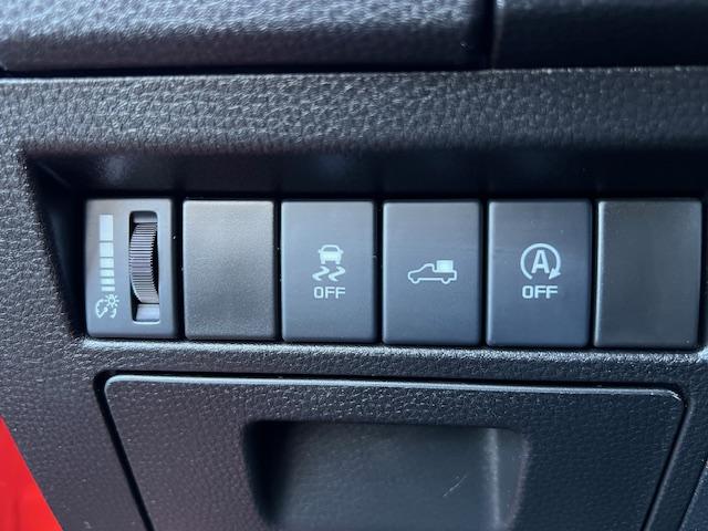 CLDA automobiles ISUZU  DDI 164 SPACE NITRO SPORT BVA N°2637