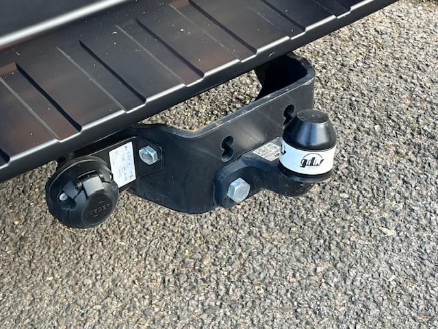 CLDA automobiles ISUZU  DDI 164 SPACE NITRO SPORT BVA N°2637