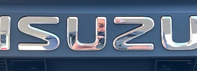 CLDA automobiles ISUZU  DDI 164 SPACE NITRO SPORT BVA N°2637