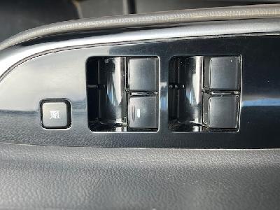 clda auto MITSUBISHI  Double Cabine 2,4L DID INTENSE 181ch BV6