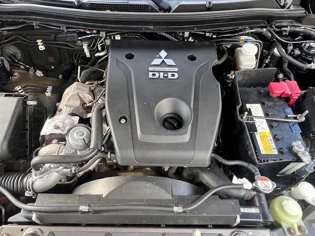 CLDA automobiles MITSUBISHI  Double Cabine 2,4L DID INTENSE 181ch BV6