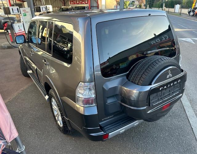 CLDA automobiles MITSUBISHI   3.2 L DID INTENSE  200CH 5P BV5 N°2639