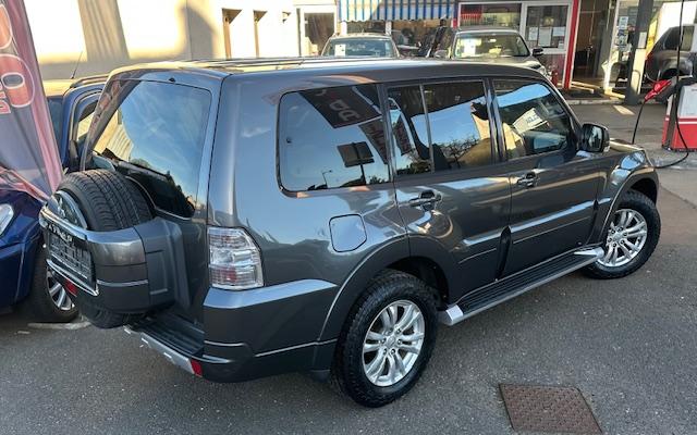 CLDA automobiles MITSUBISHI   3.2 L DID INTENSE  200CH 5P BV5 N°2639