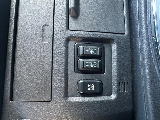 CLDA automobiles MITSUBISHI   3.2 L DID INTENSE  200CH 5P BV5 N°2639