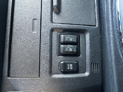 clda auto MITSUBISHI   3.2 L DID INTENSE  200CH 5P BV5 N°2639